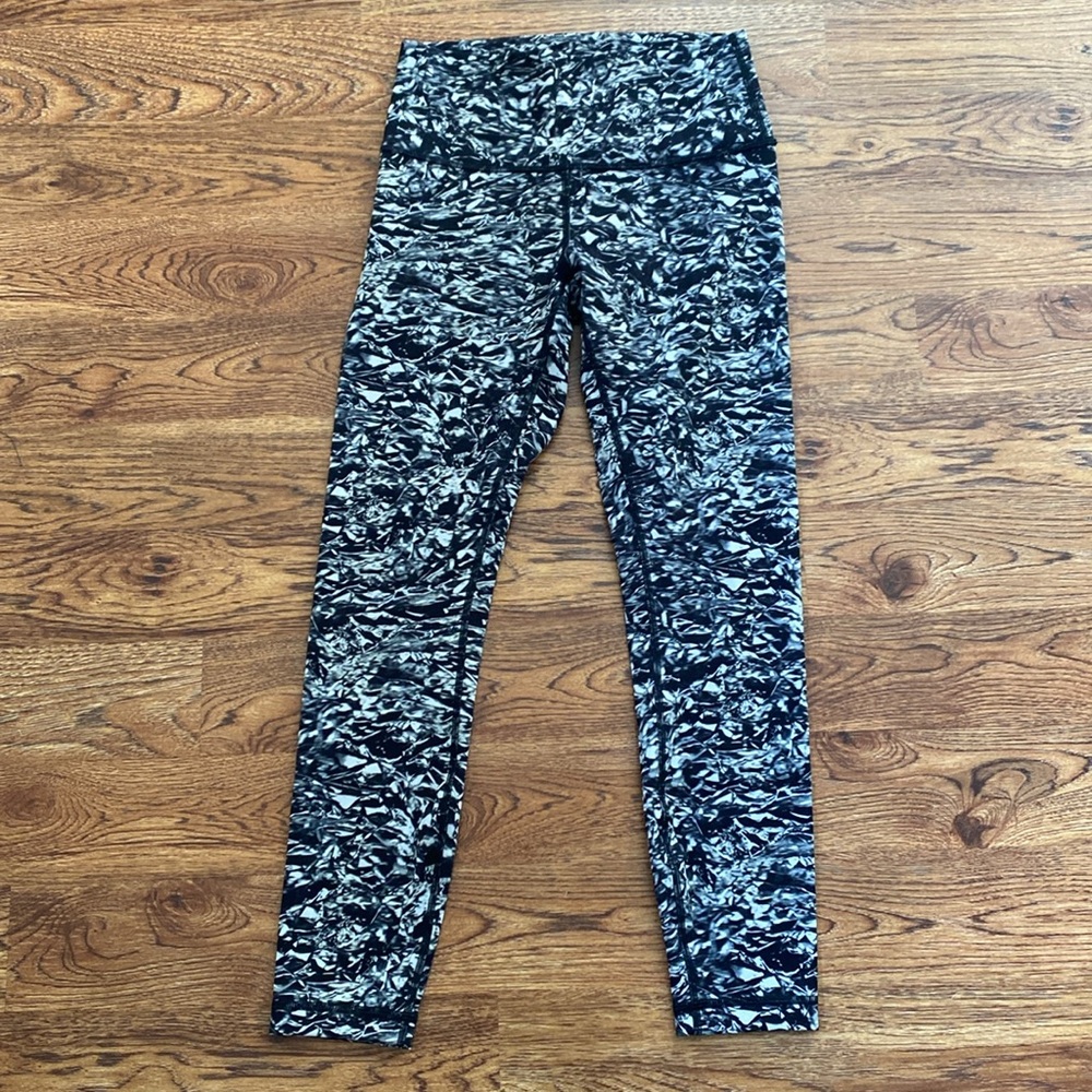 Lululemon Wunder Under Black Print Leggings